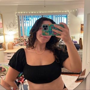 Black Puffed Sleeve Crop Top